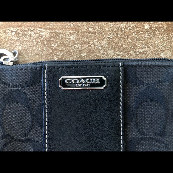 Coach Wristlet Wallet-Black - Picture 2 of 4